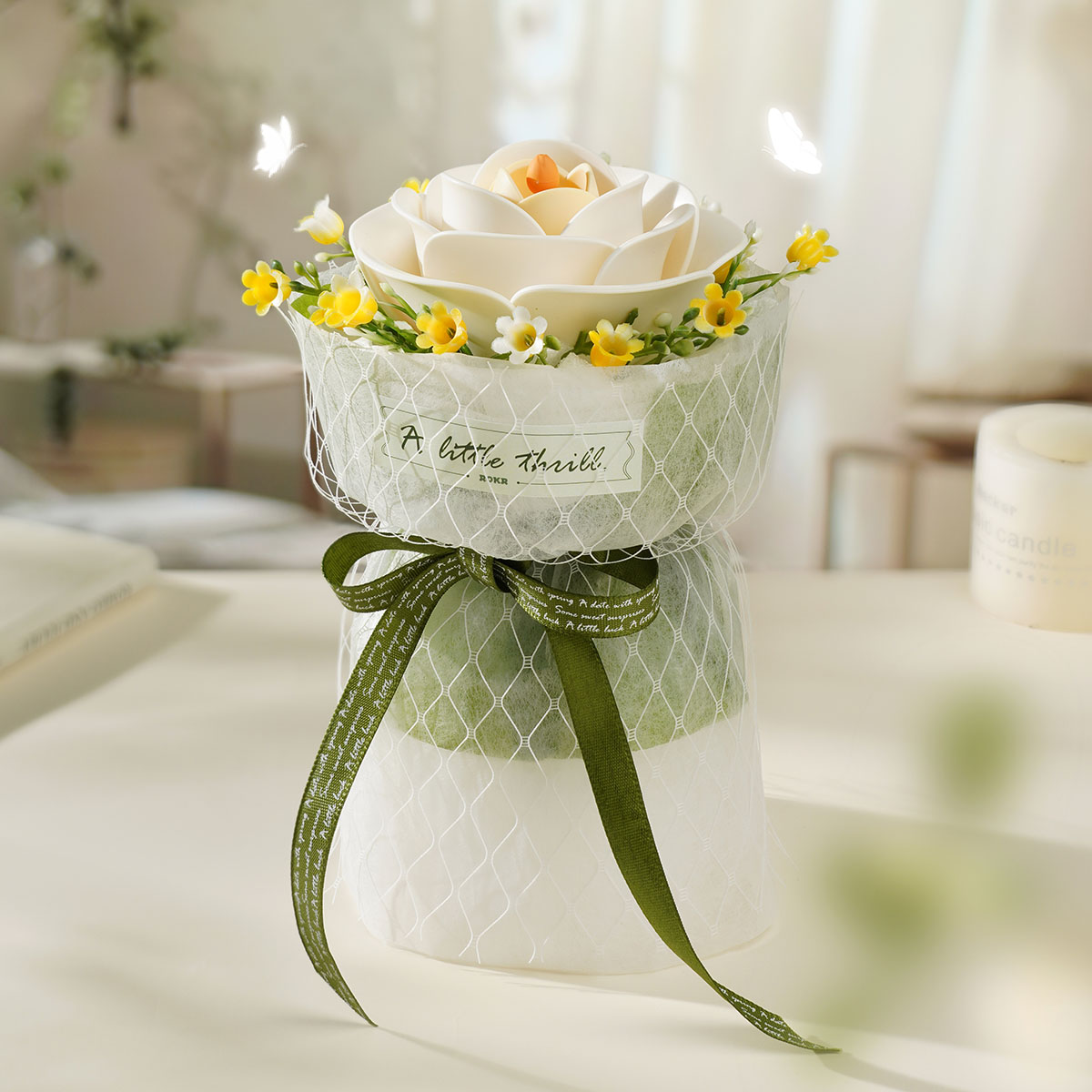 ROKR White Camellia AF011 DIY flower bouquet in white stand vase