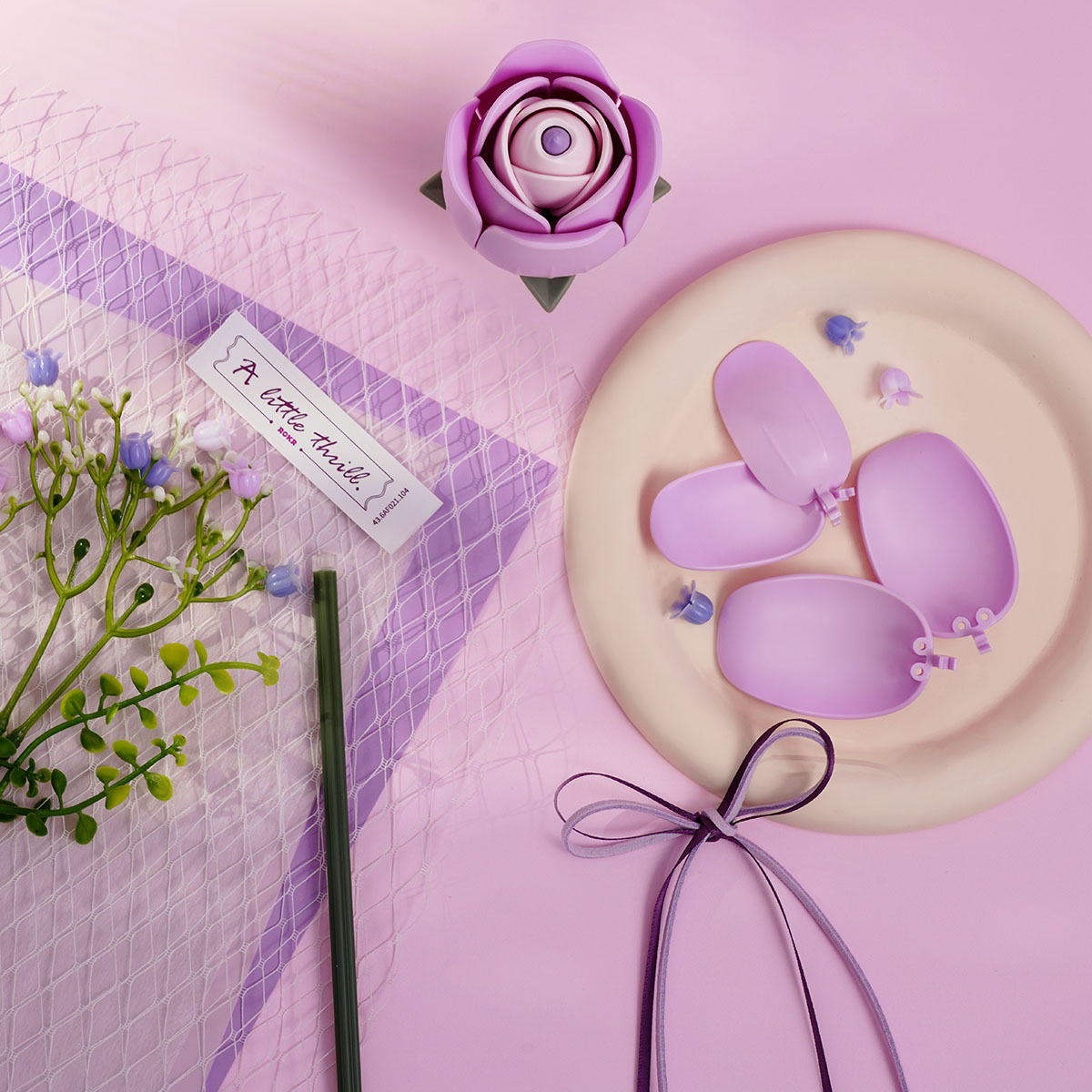 ROKR Rose Pourpre AF021 gros plan de la fleur de rose et des parties des pétales