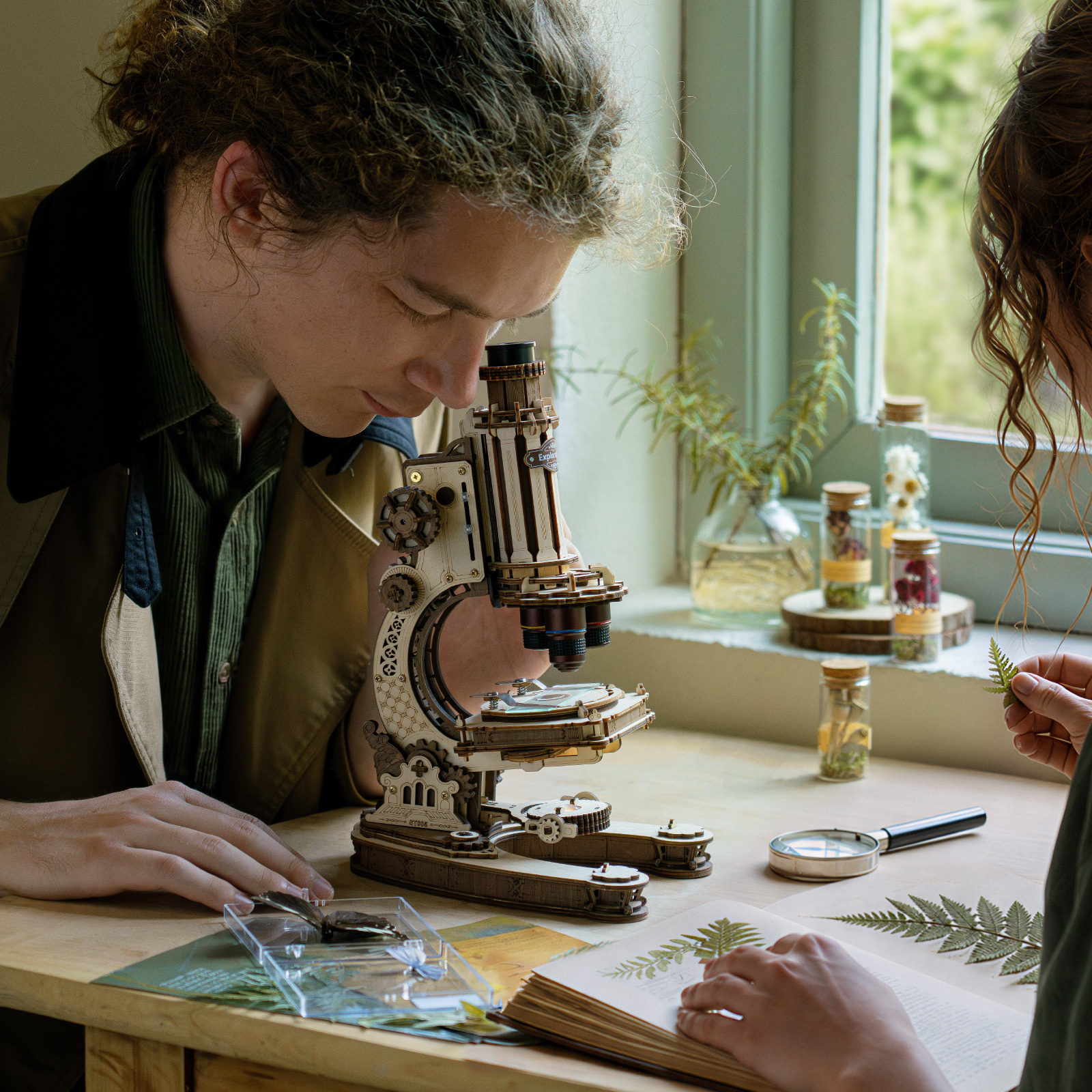 ROKR Microscope ST005 - 3D Wooden Model Kit