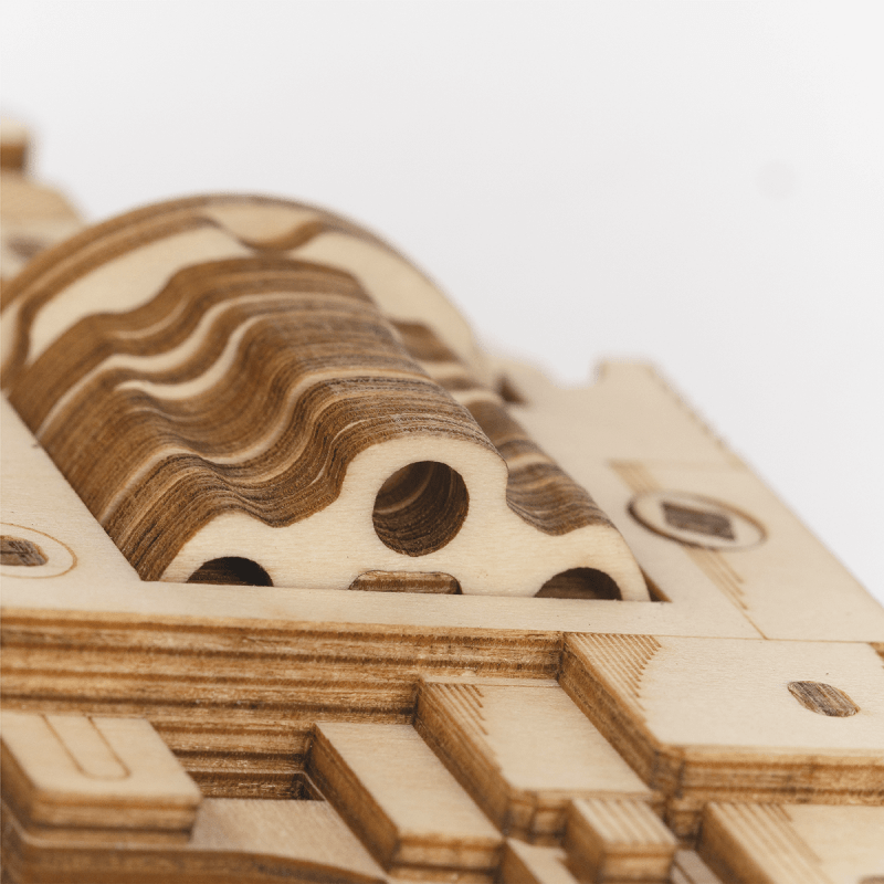 ROKR Corsac M60 Justice Guard close-up of layered wooden barrel detail