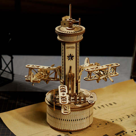 ROKR Airplane Control Tower AMK41 tower model on display base