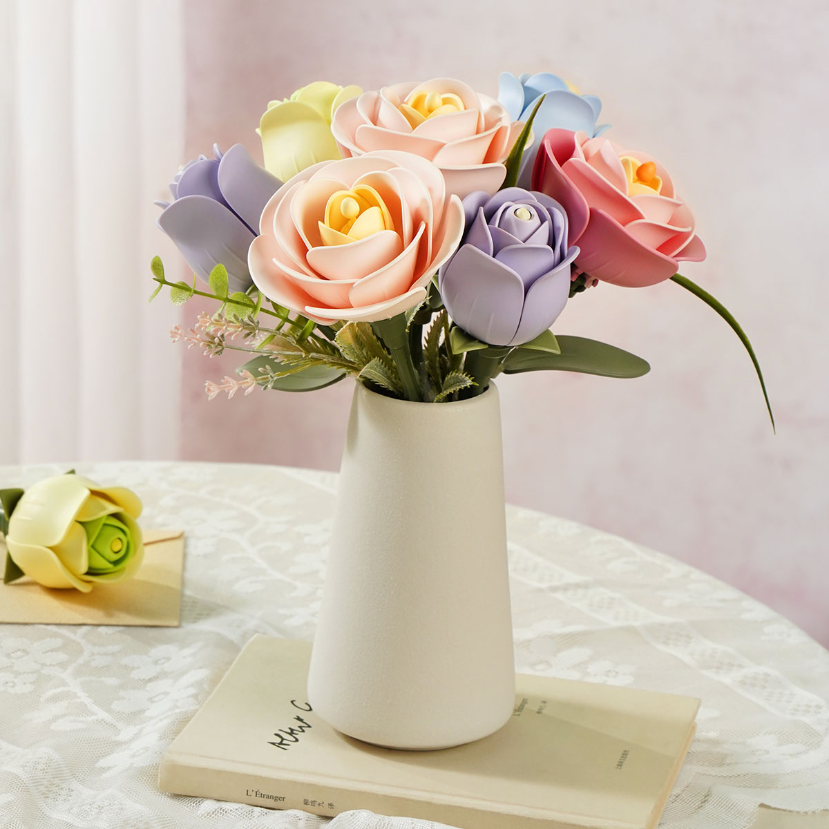 ROKR Art Floral Bouquet de Fleurs Unique dans un Vase avec des Roses en Bois Pastel