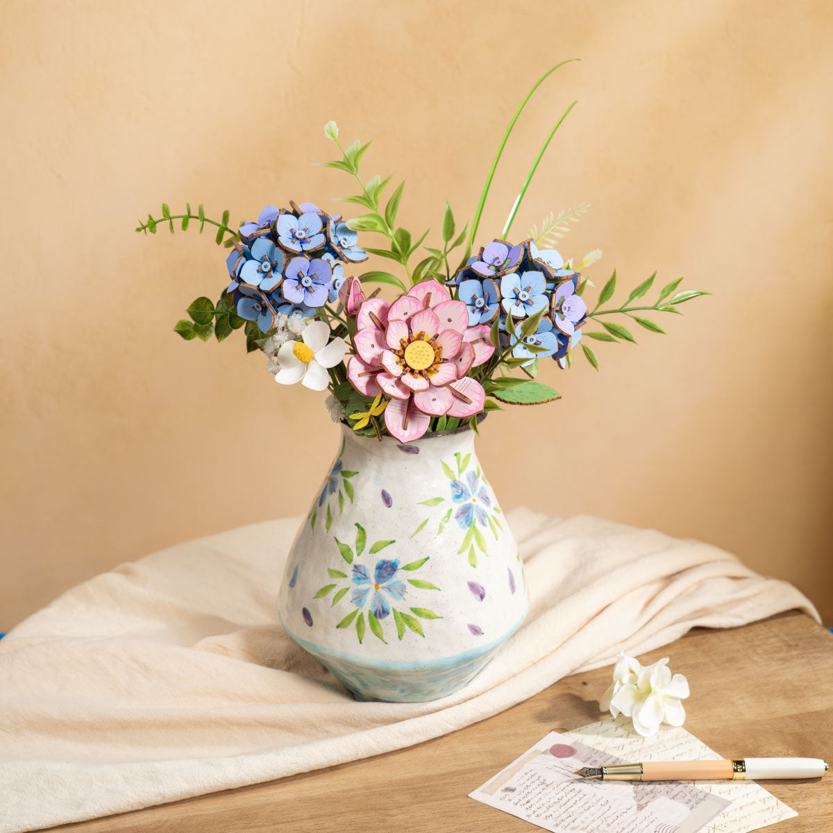 Image principale alternative 3 de l'hydrangea bleu pour le SKU TW141
