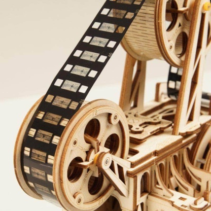 ROKR Vitascope LK601 film reel and projector close-up