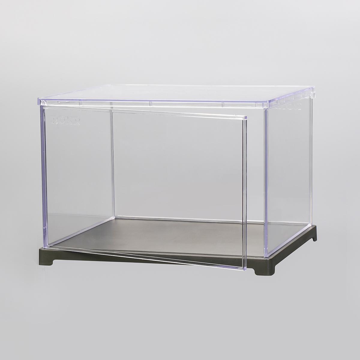 ROKR Dust Cover RFM02 angled closed display box view