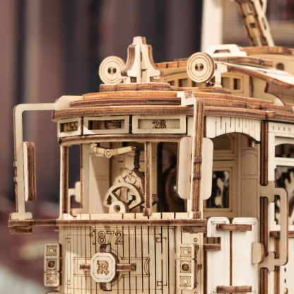ROKR Classic City Tram LK801 front cab detail close-up
