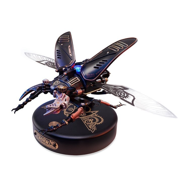 ROKR Storm Beetle MI03 modèle de scarabée isolé sur fond blanc