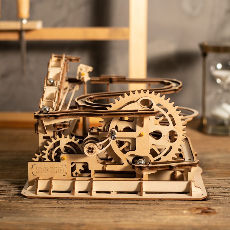 ROKR Marble Parkour LG501 wooden kit with racetrack marble mechanism